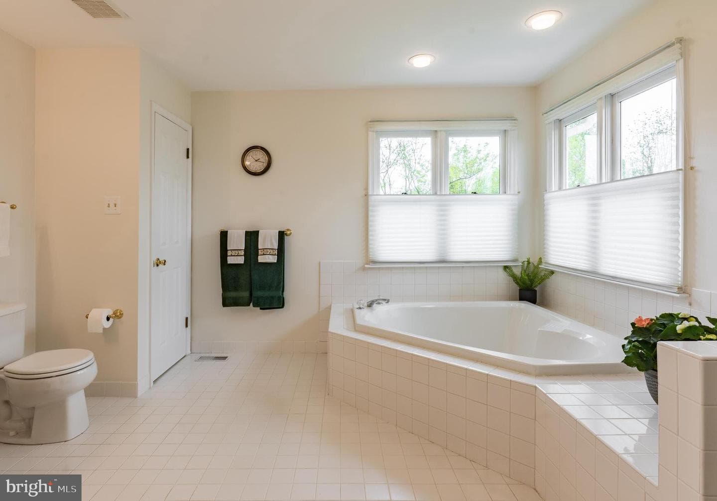 694 Misty Hollow photo 27