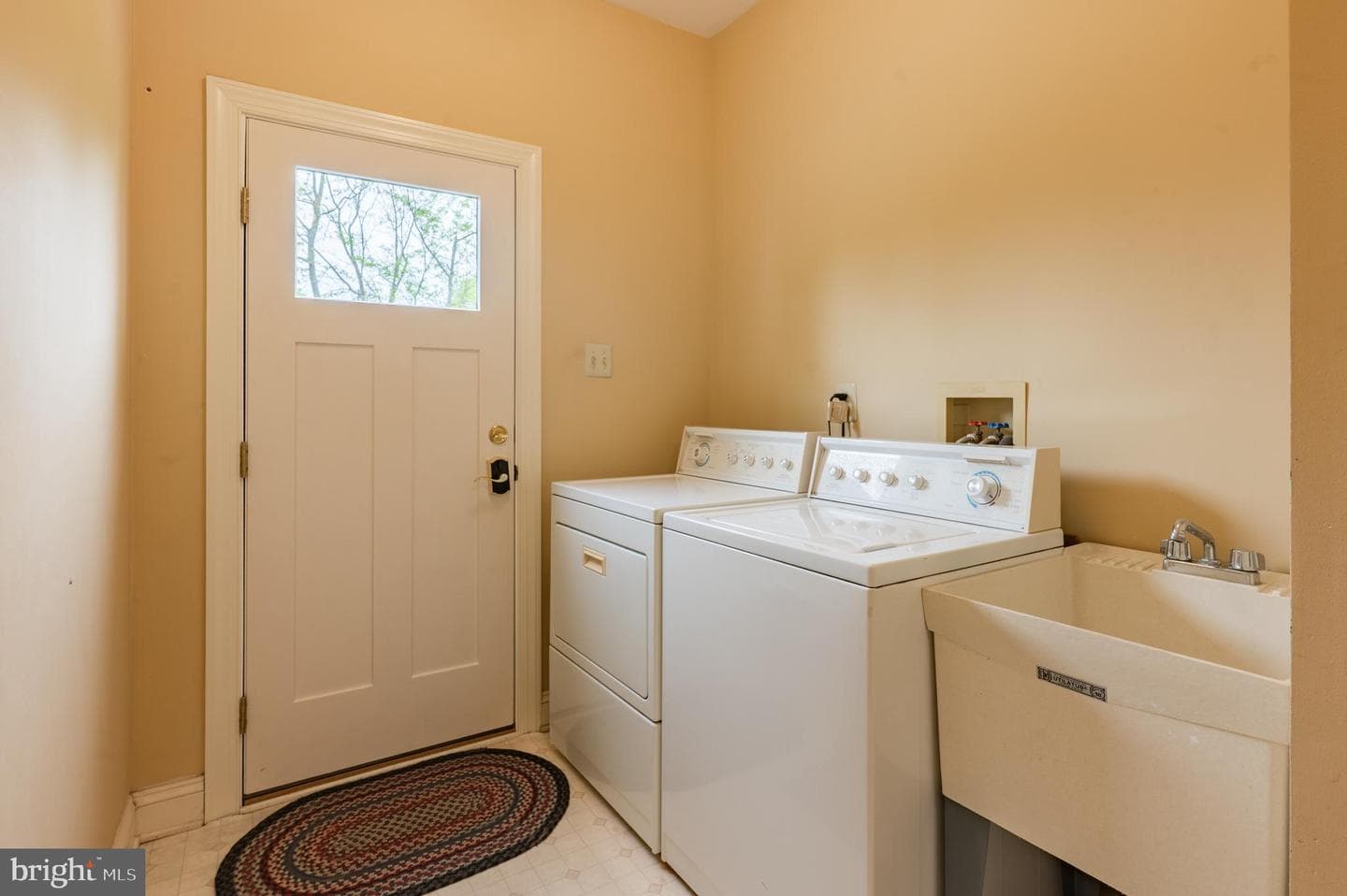 694 Misty Hollow photo 37