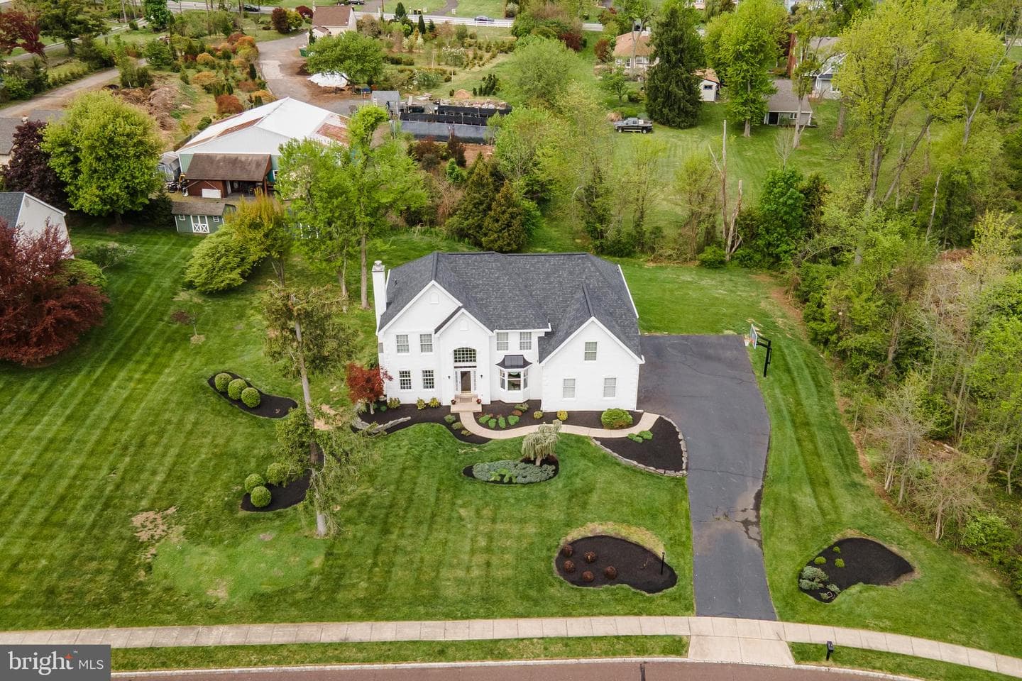 694 Misty Hollow photo 48