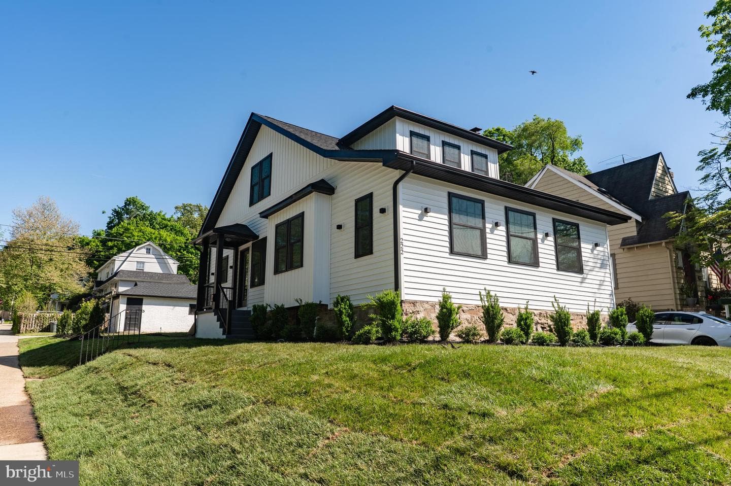 222 Runnymede Avenue