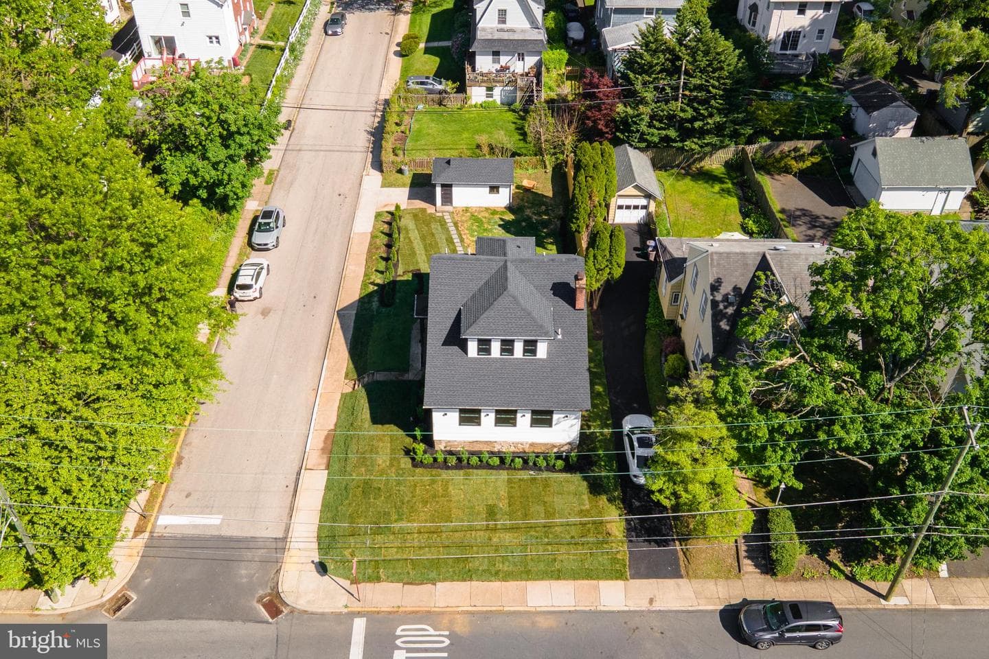 222 Runnymede Avenue photo 33