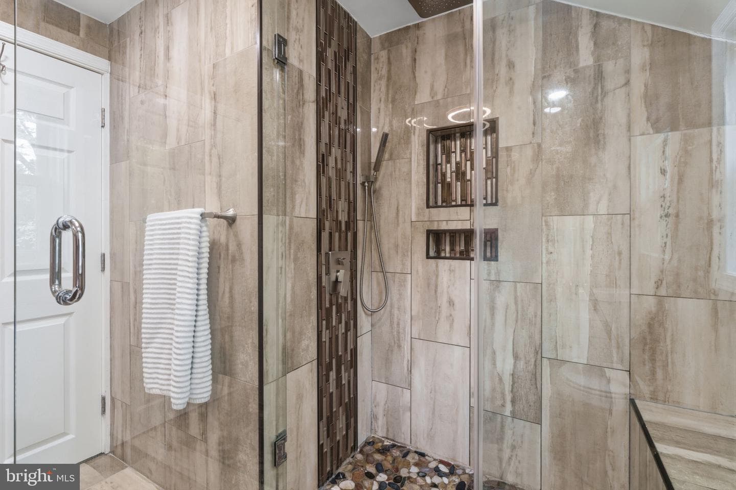 1267 Huntingdon Road photo 24