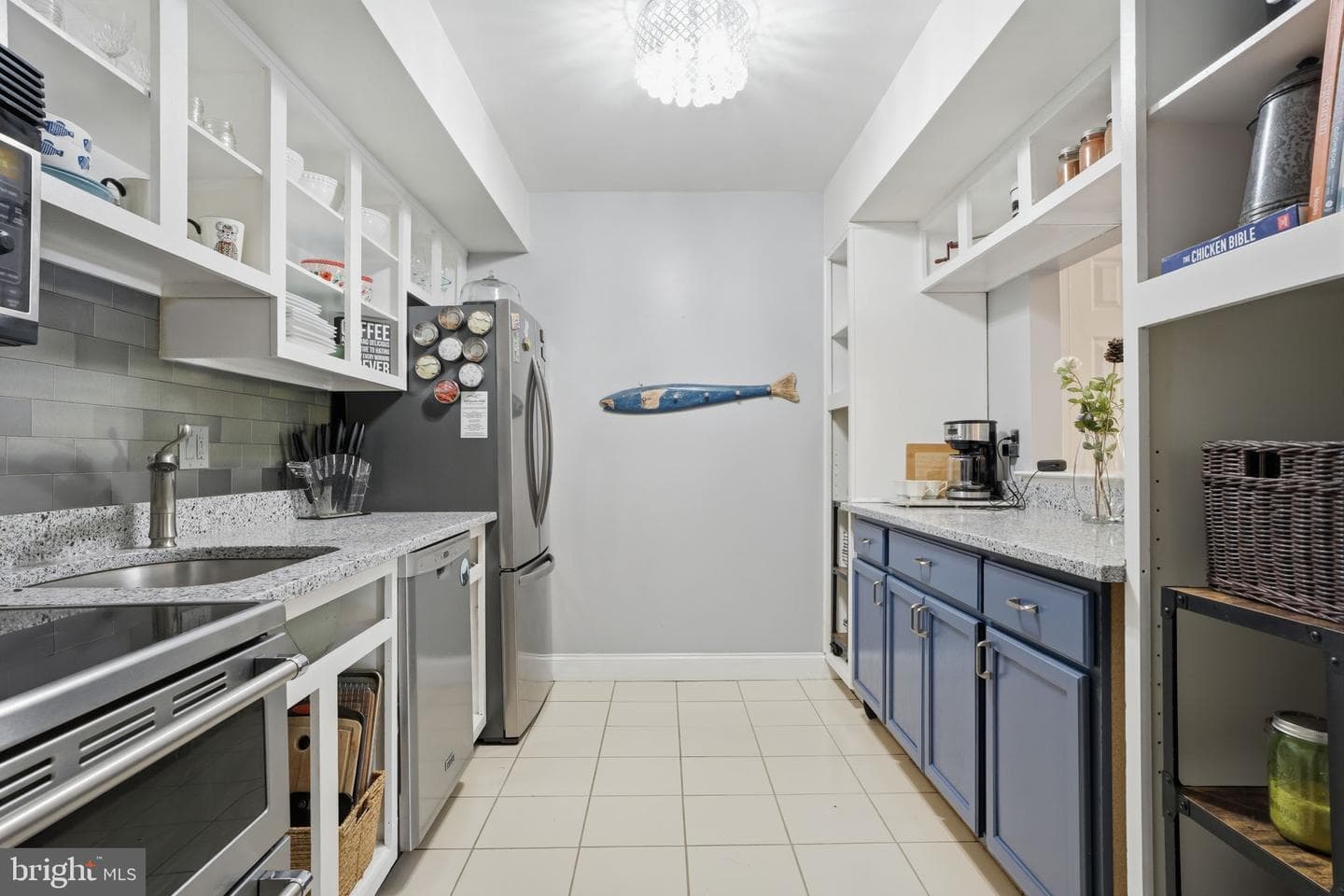 1713 Whitpain Hills photo 18