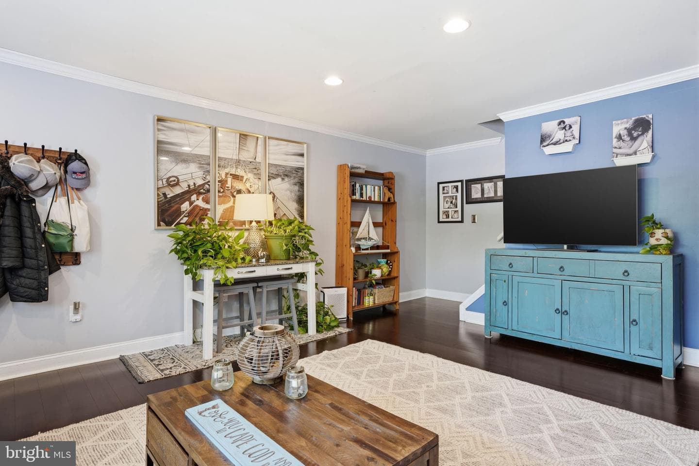 1713 Whitpain Hills photo 5