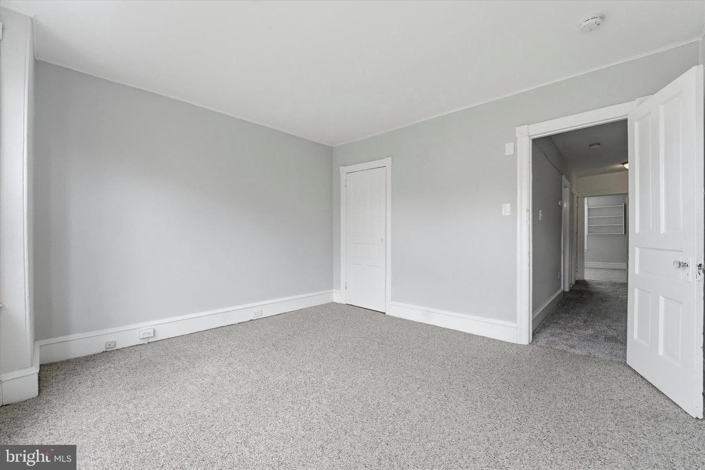 221 Ardmore Avenue photo 14