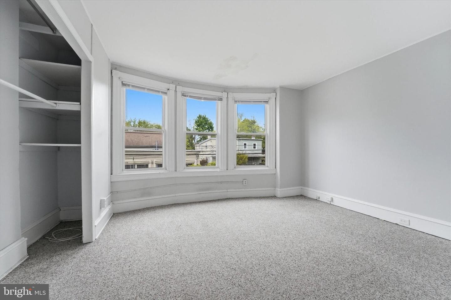 221 Ardmore Avenue photo 25