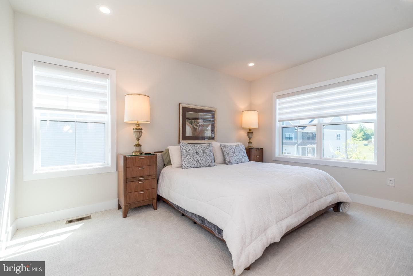 307 Huntington Lane #332 photo 36