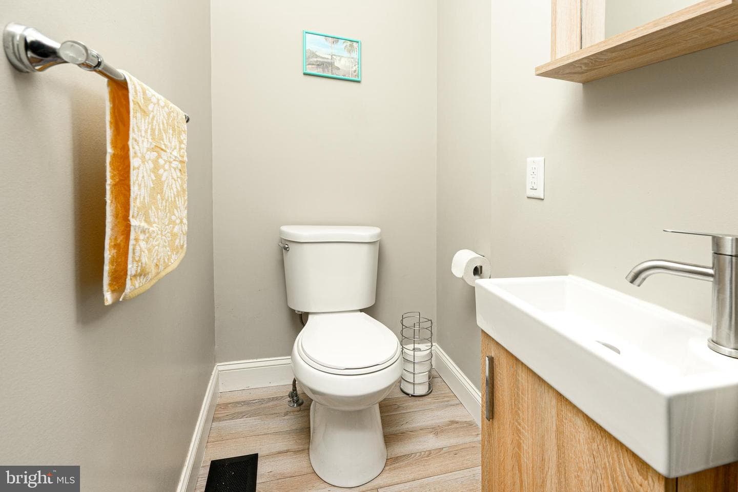 308 Prospect Avenue photo 9