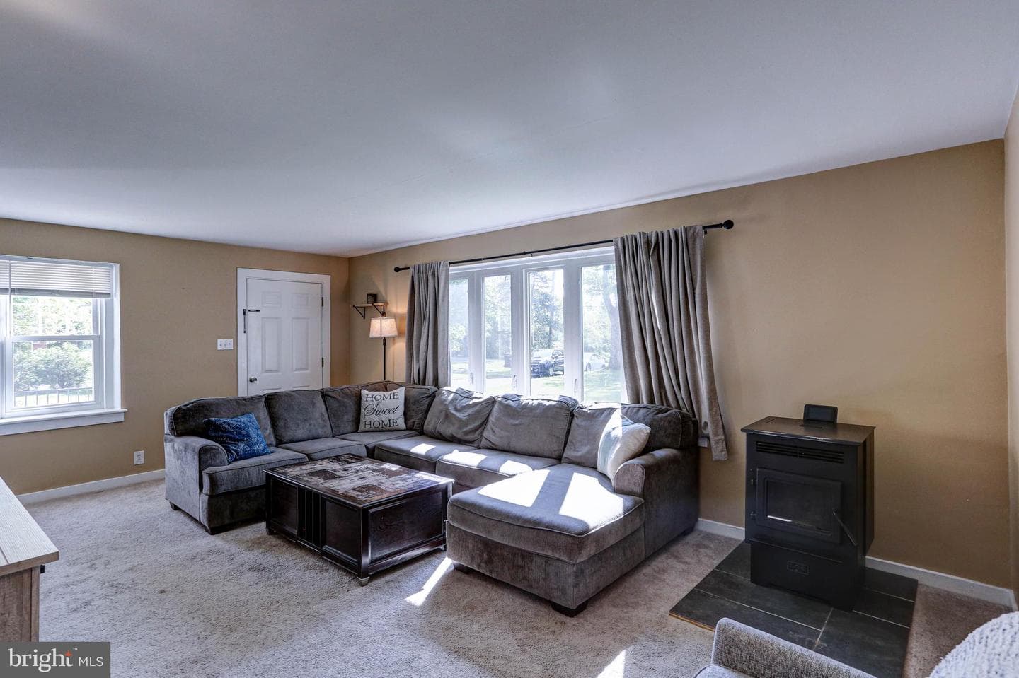 895 Cressman Road photo 17