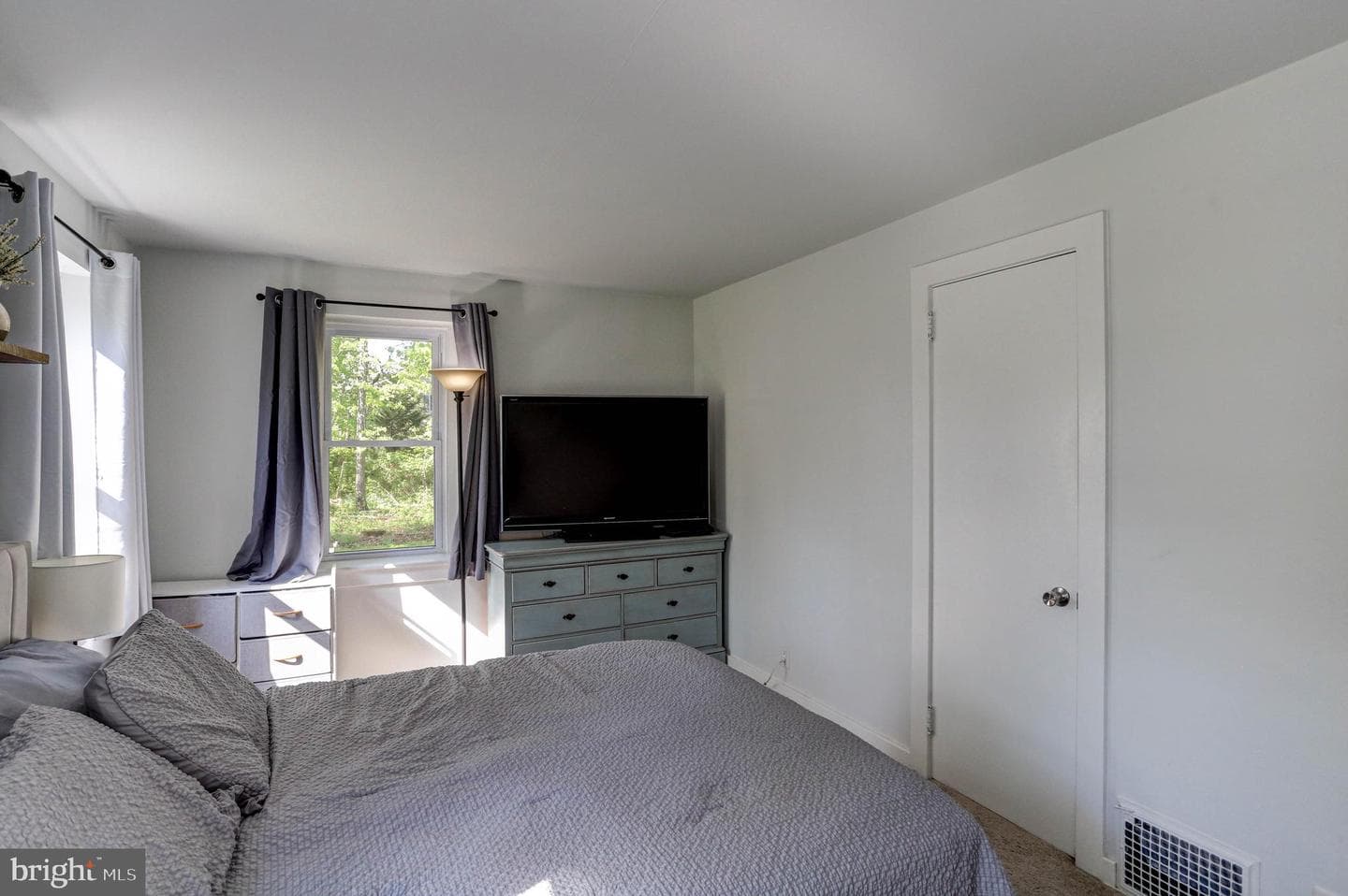 895 Cressman Road photo 22