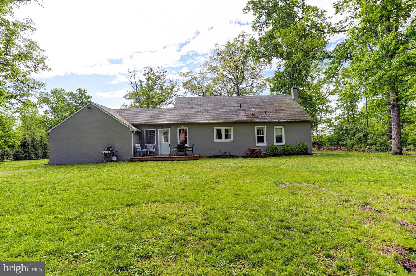 895 Cressman Road photo 43