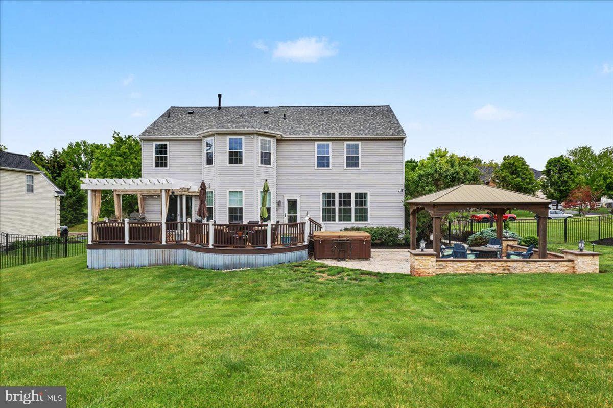 144 Fox Run Drive photo 47