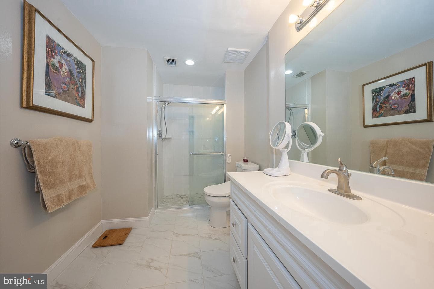 1750 Oakwood Terrace #16-I photo 19