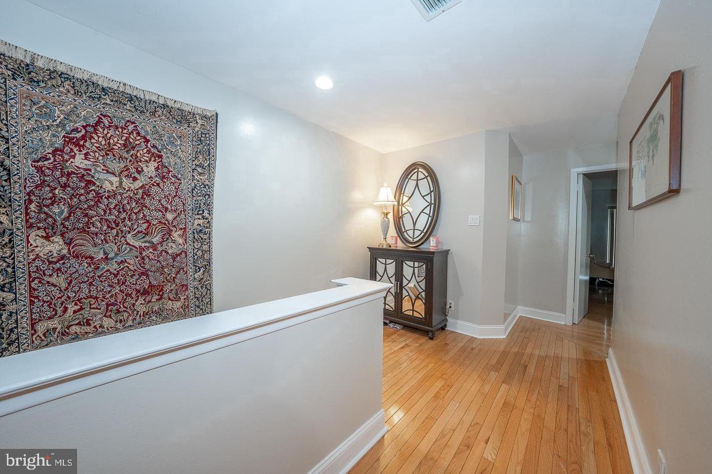 1750 Oakwood Terrace #16-I photo 21