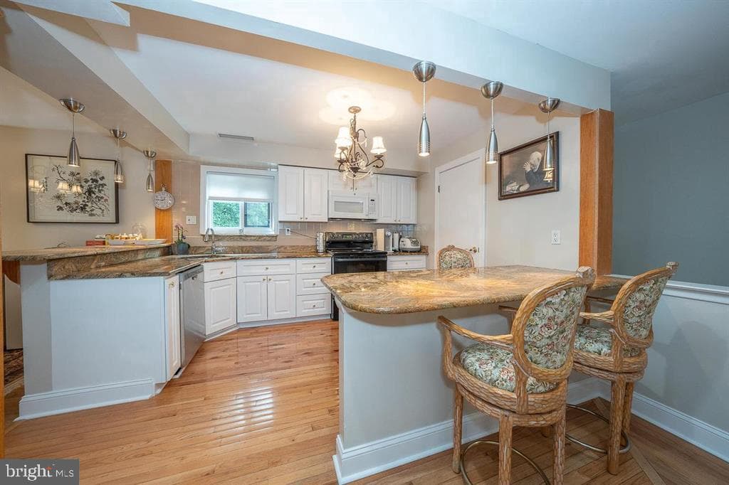 1750 Oakwood Terrace #16-I photo 3