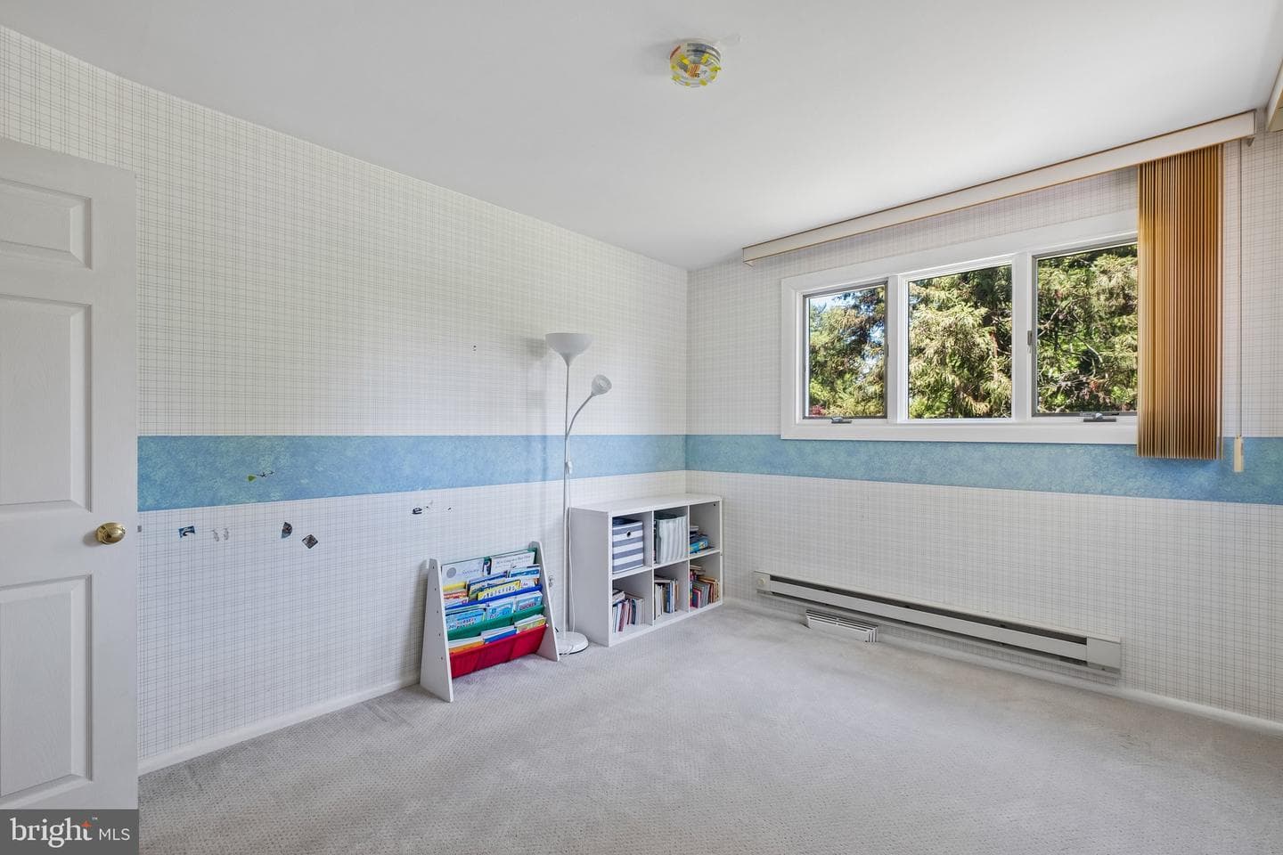 1076 Devon Road photo 33