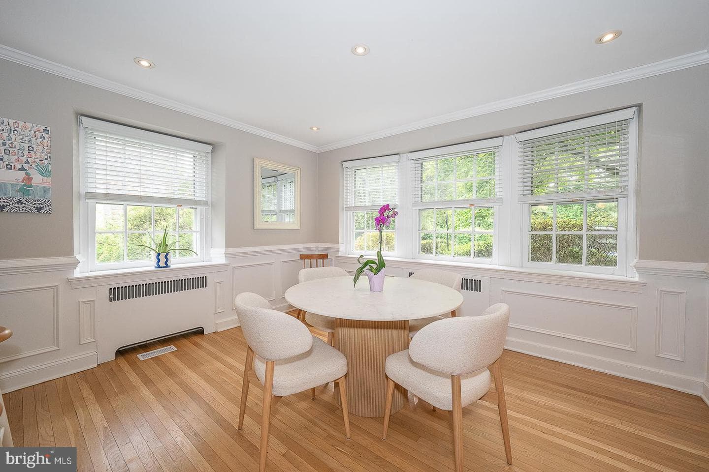 722 Argyle Road photo 28