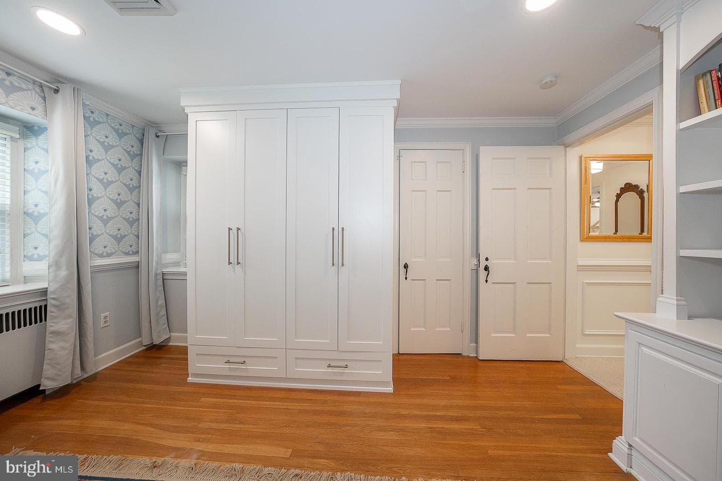722 Argyle Road photo 47