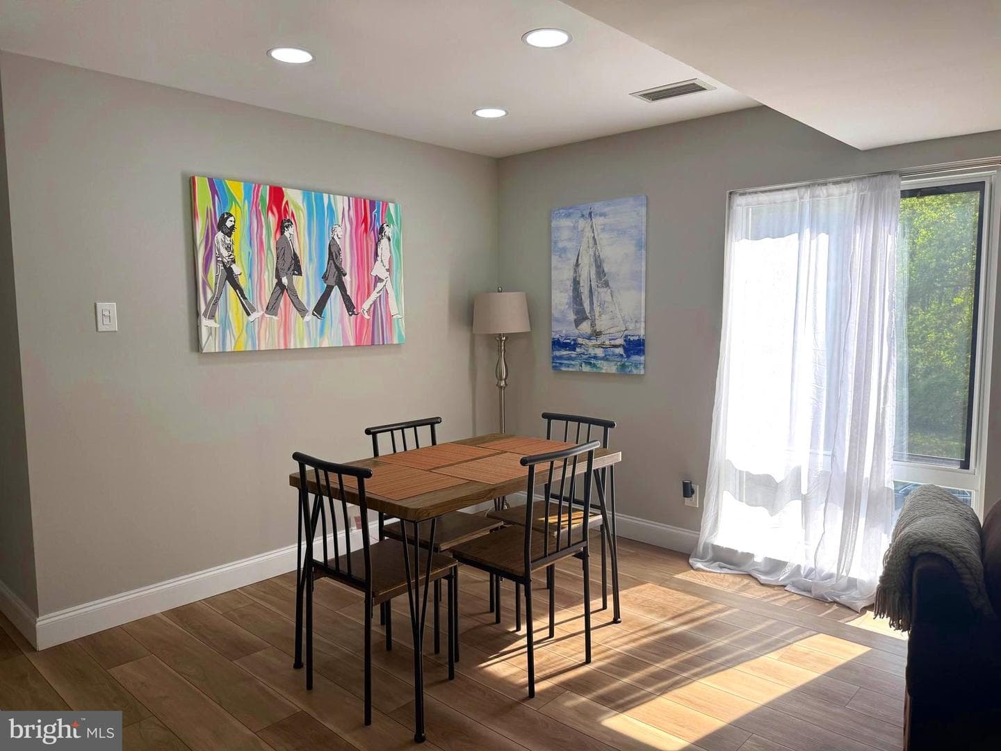 1750 Oakwood Terrace #16c photo 9