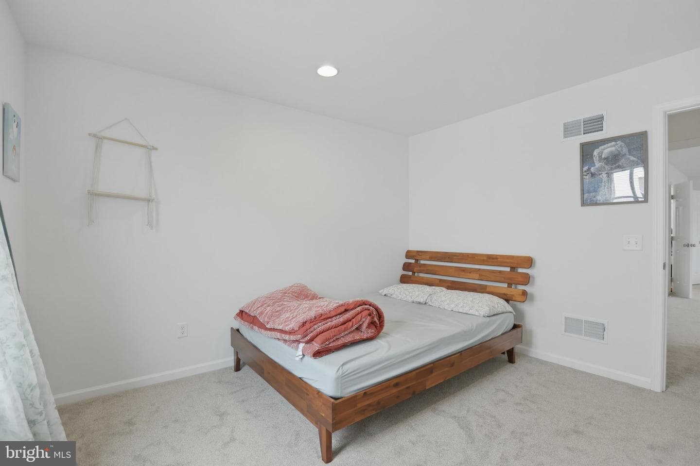 30 Patricia Drive photo 28
