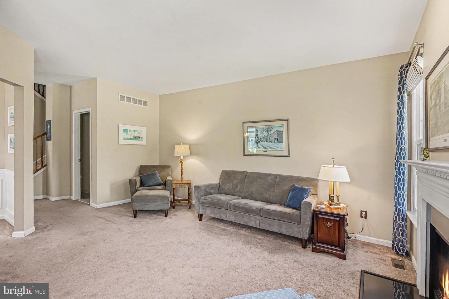 406 Nottingham Lane photo 16