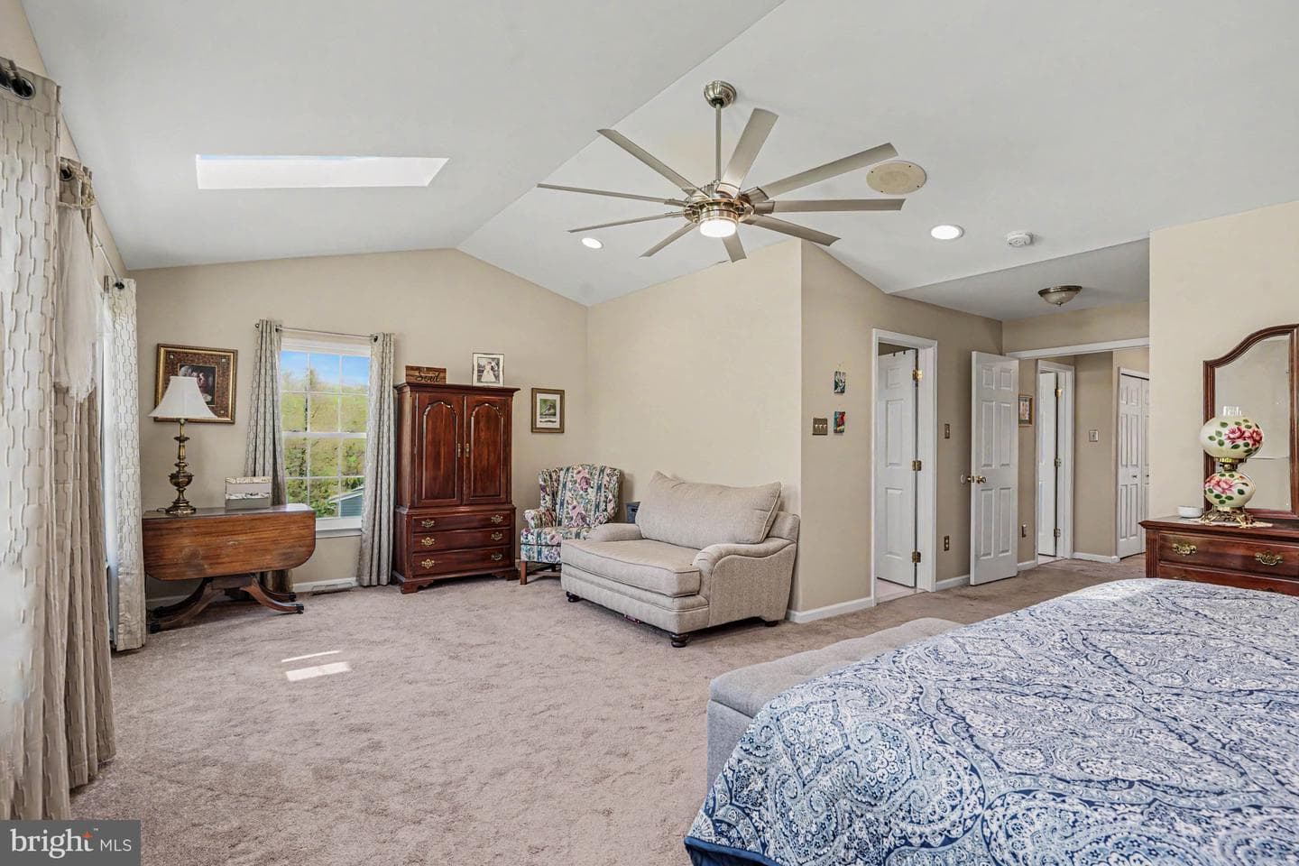 406 Nottingham Lane photo 28