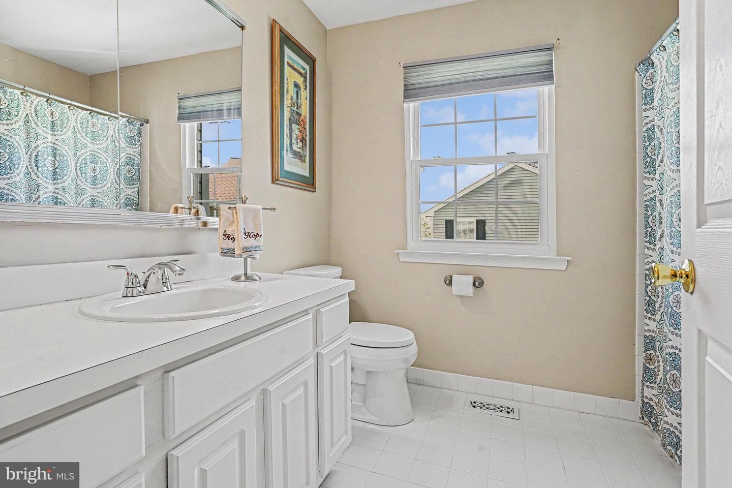 406 Nottingham Lane photo 32