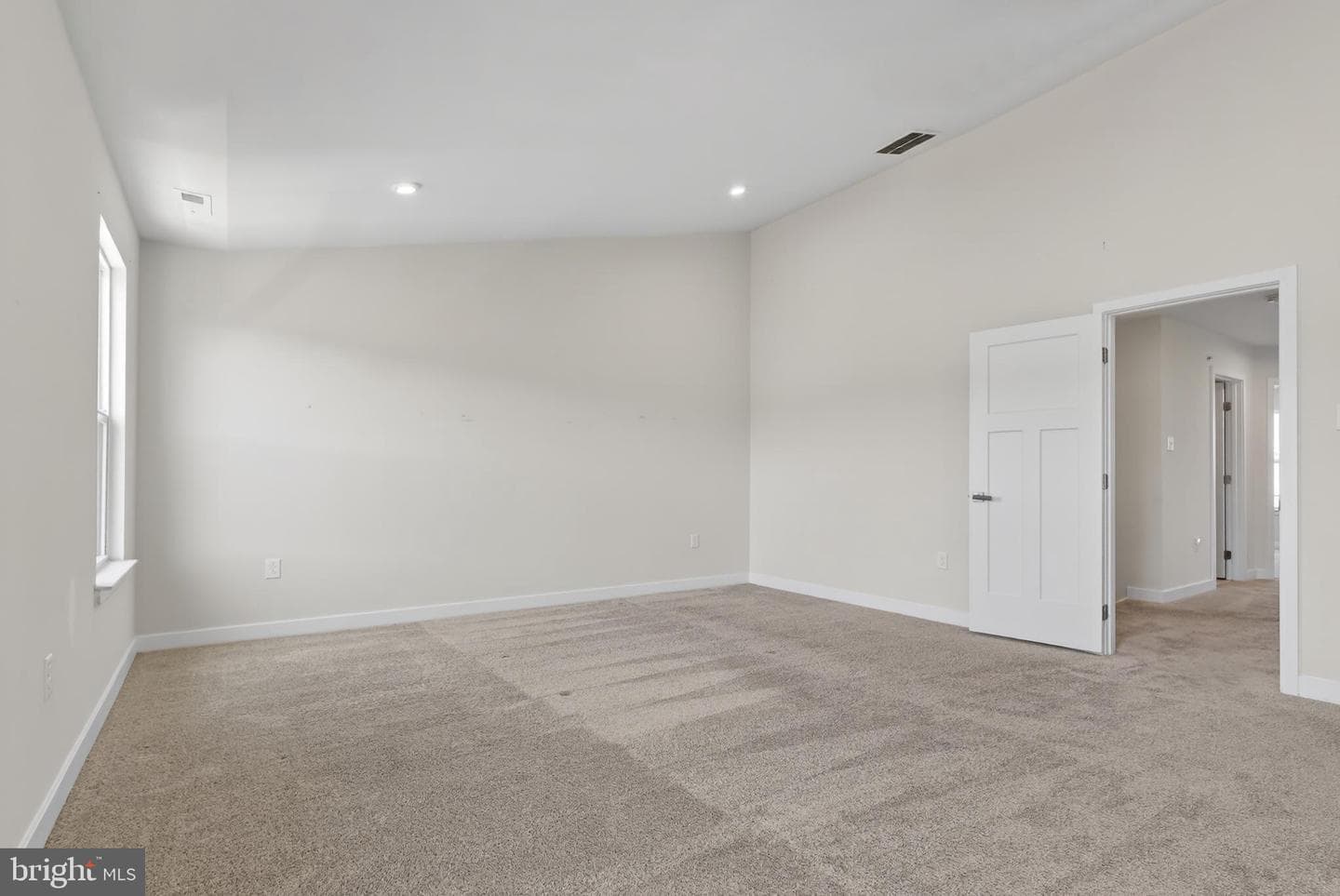 8005 Milltown Circle photo 25
