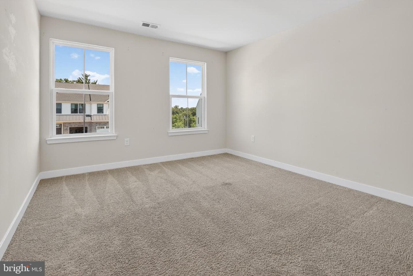 8005 Milltown Circle photo 37