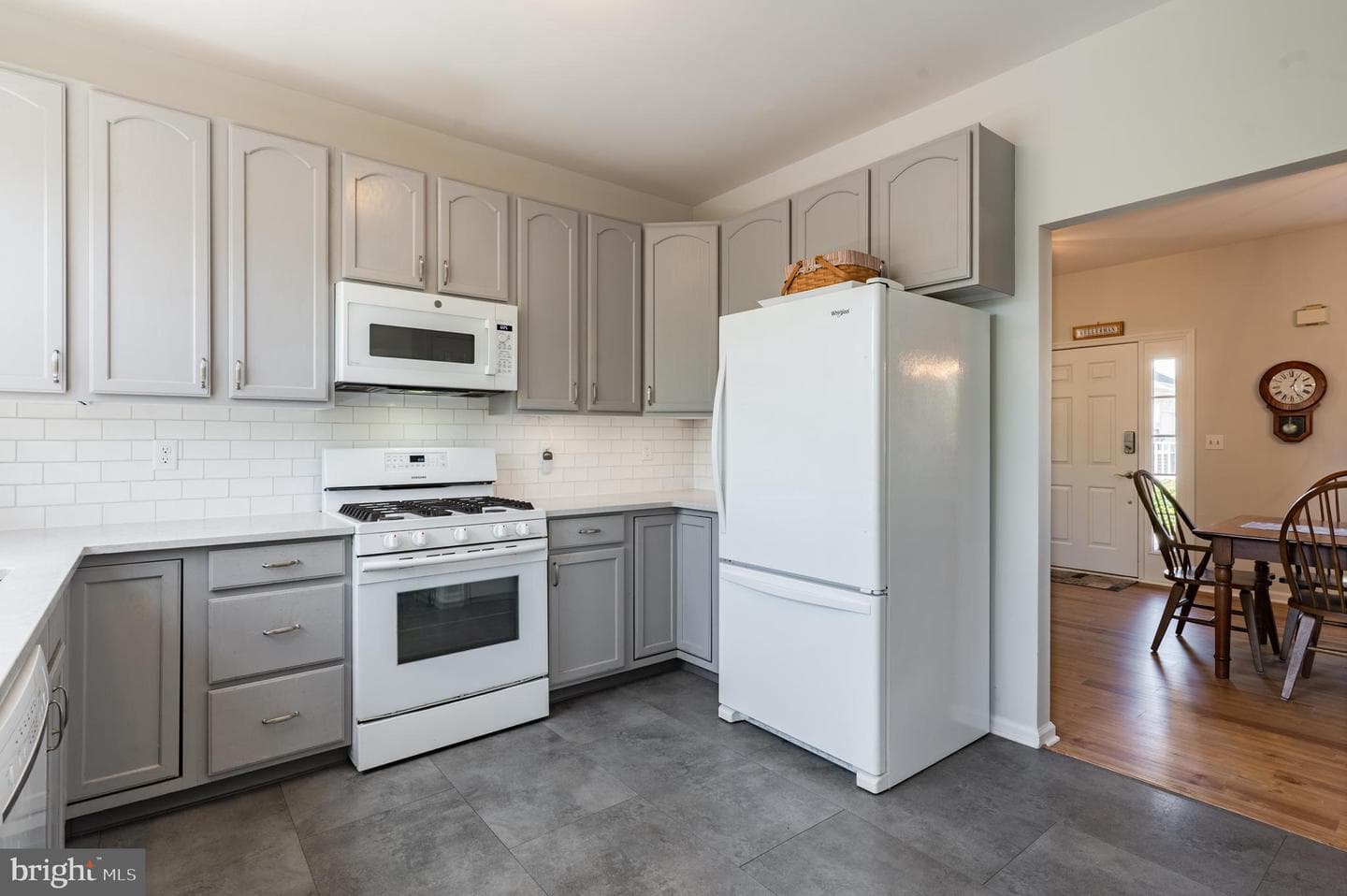 58 Stuart Drive photo 16