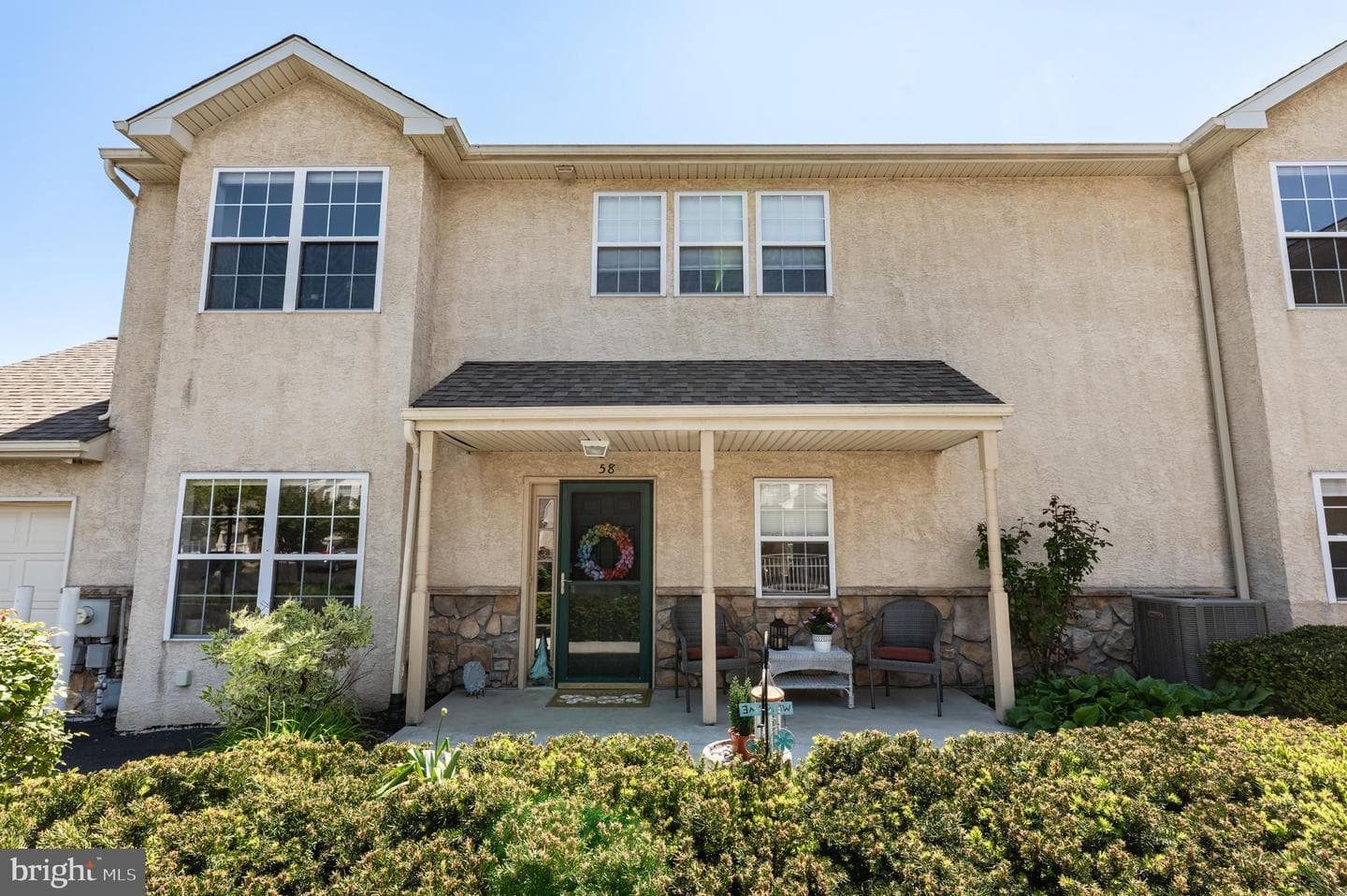 58 Stuart Drive photo 3