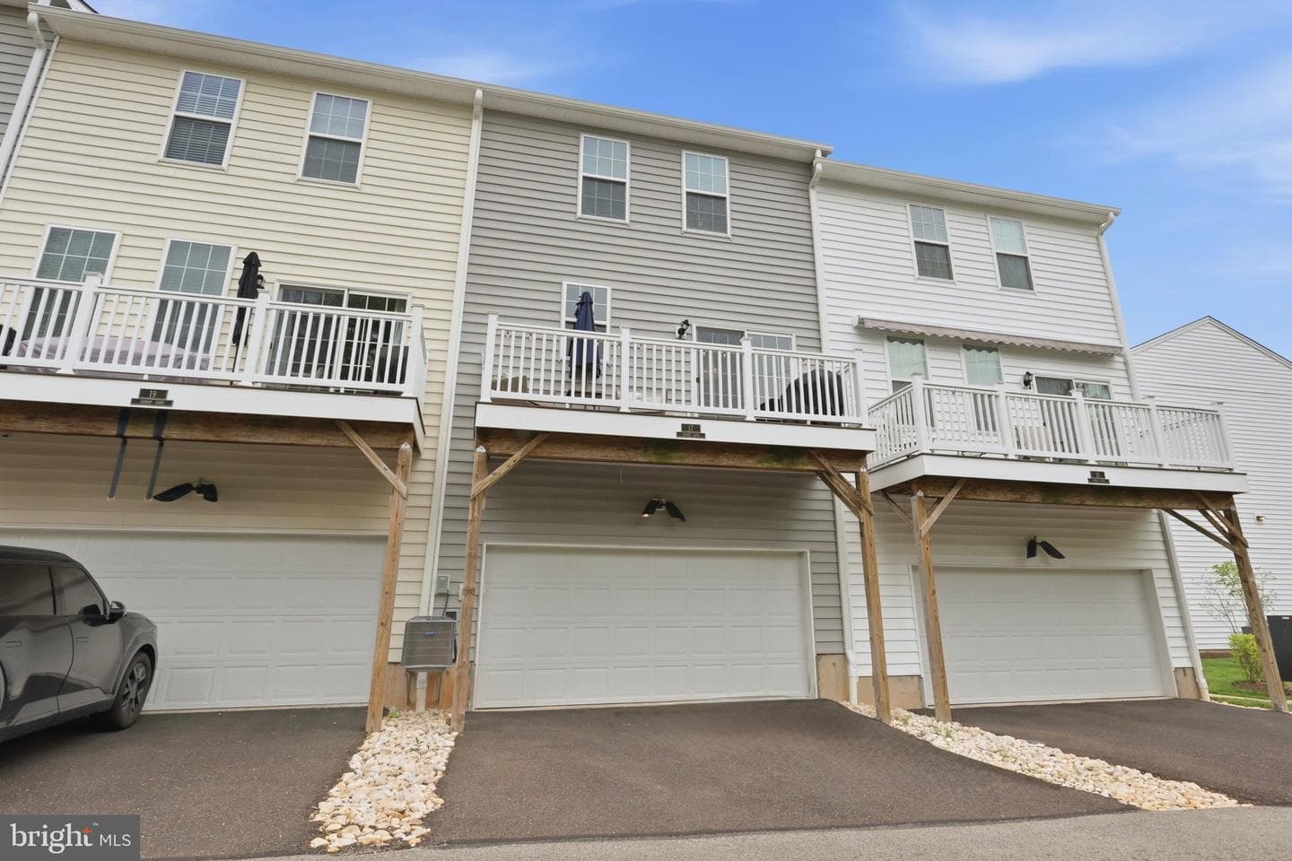 17 Jessop Lane photo 31
