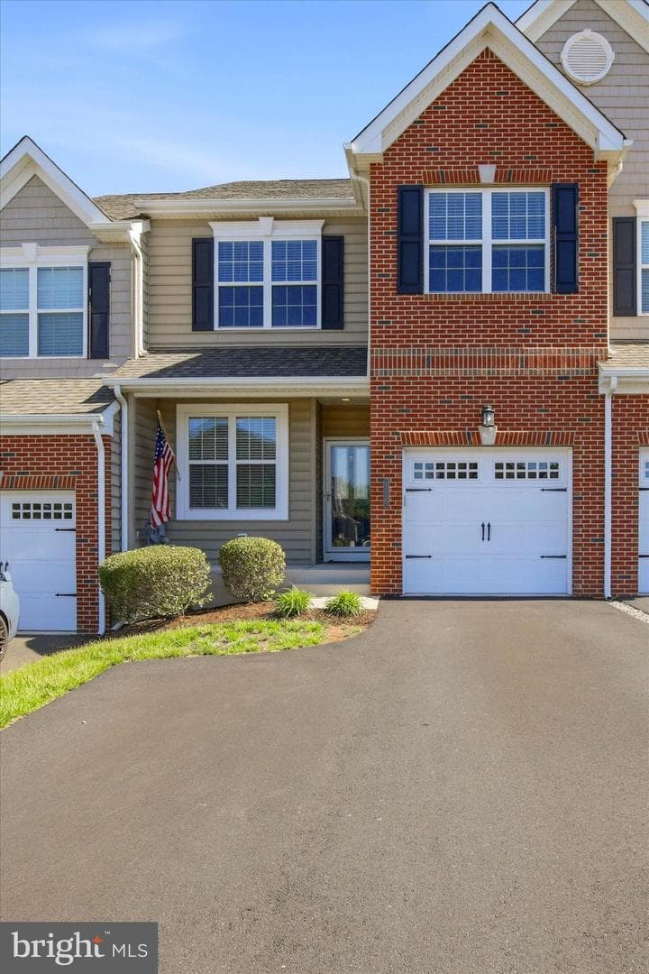 115 Mainland Square Drive photo 2