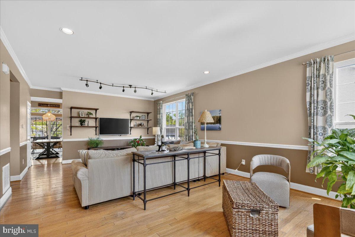 117 Raleigh Road photo 5