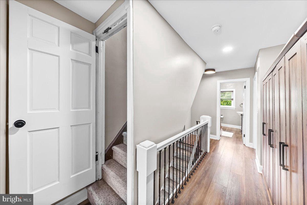 134 Walnut Street photo 20