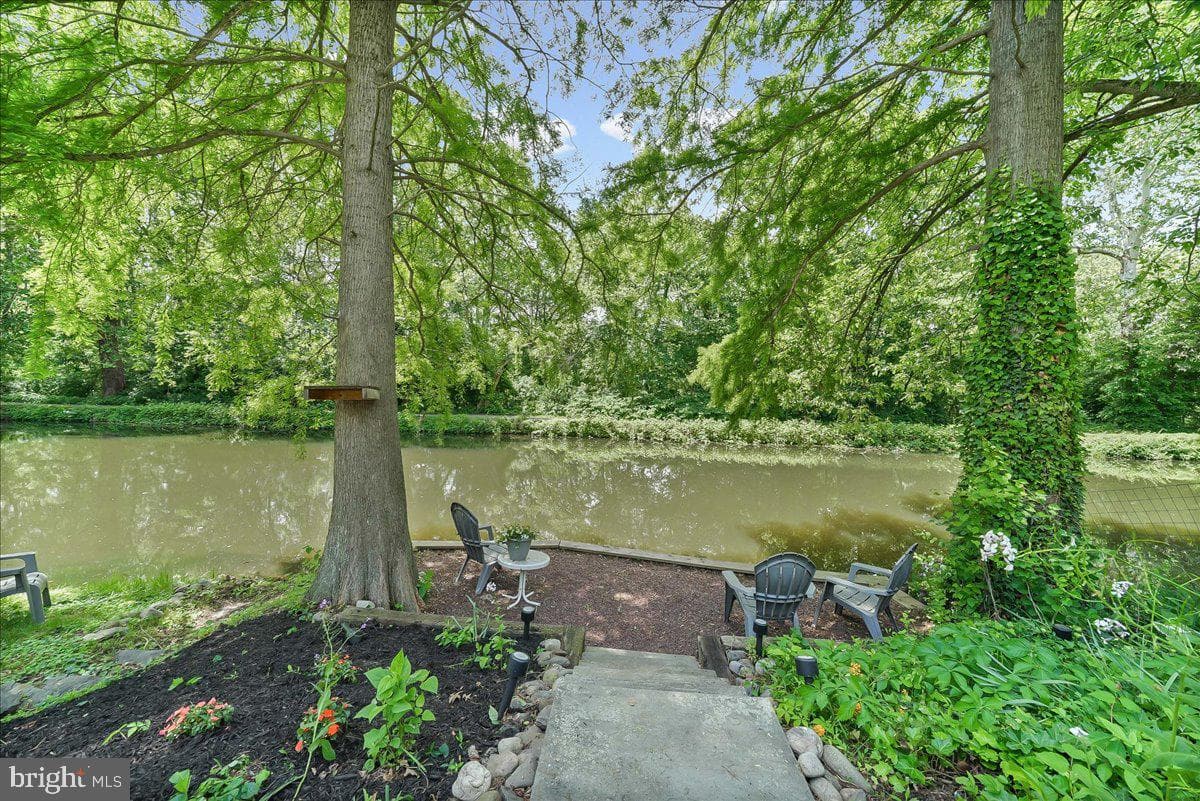 134 Walnut Street photo 28