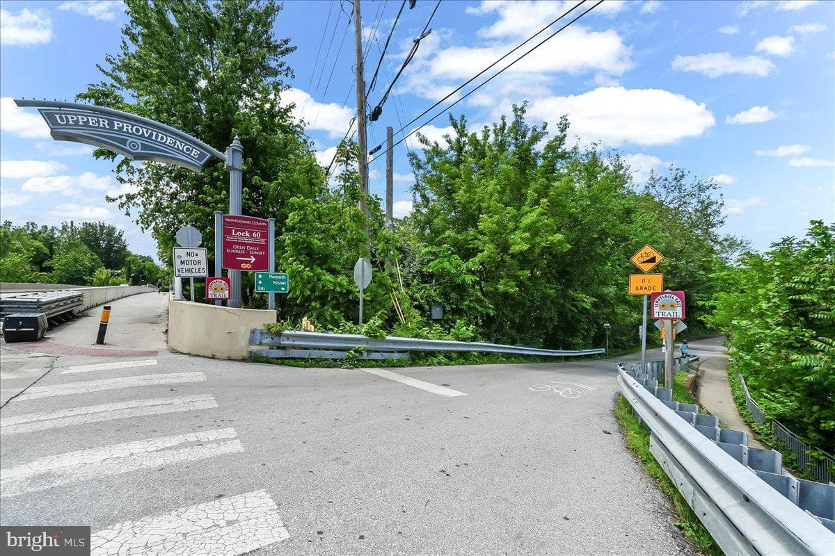 134 Walnut Street photo 32
