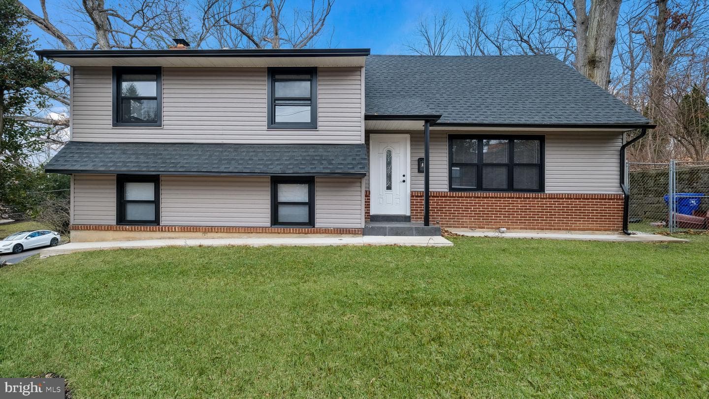 1617 W Church Road, Glenside