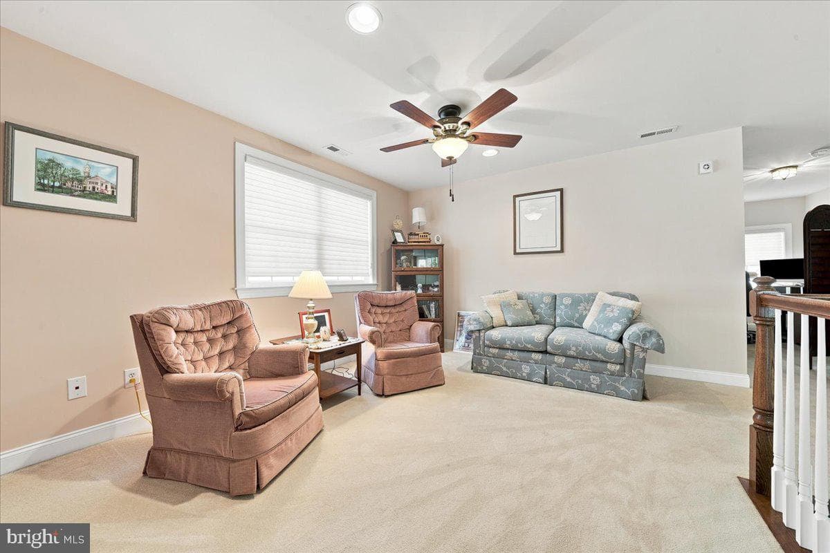 461 Peters Way photo 24