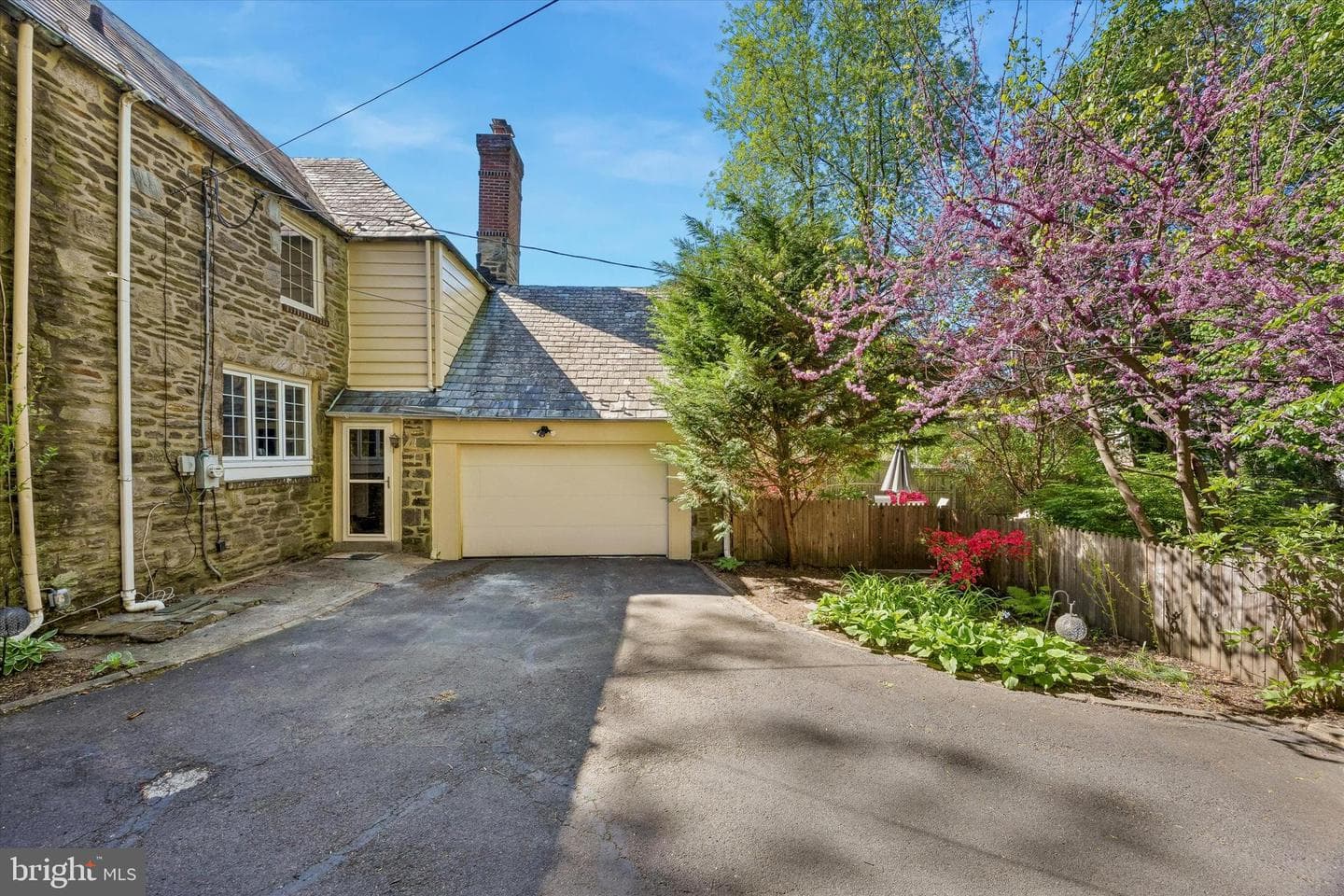 905 Stratford Avenue photo 33