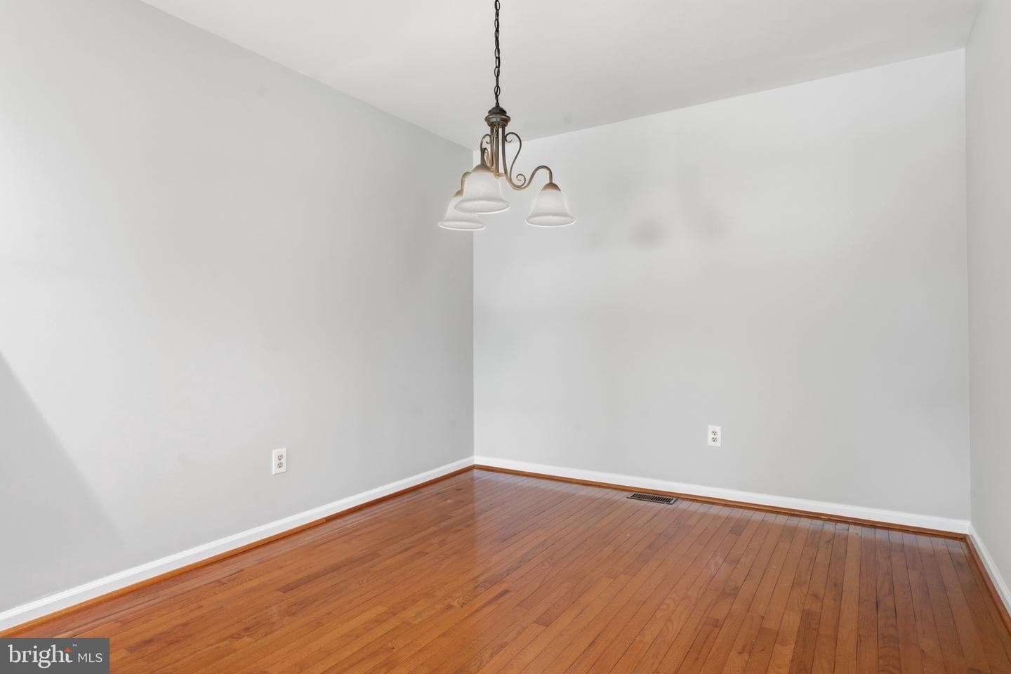55 Windsor Place photo 16