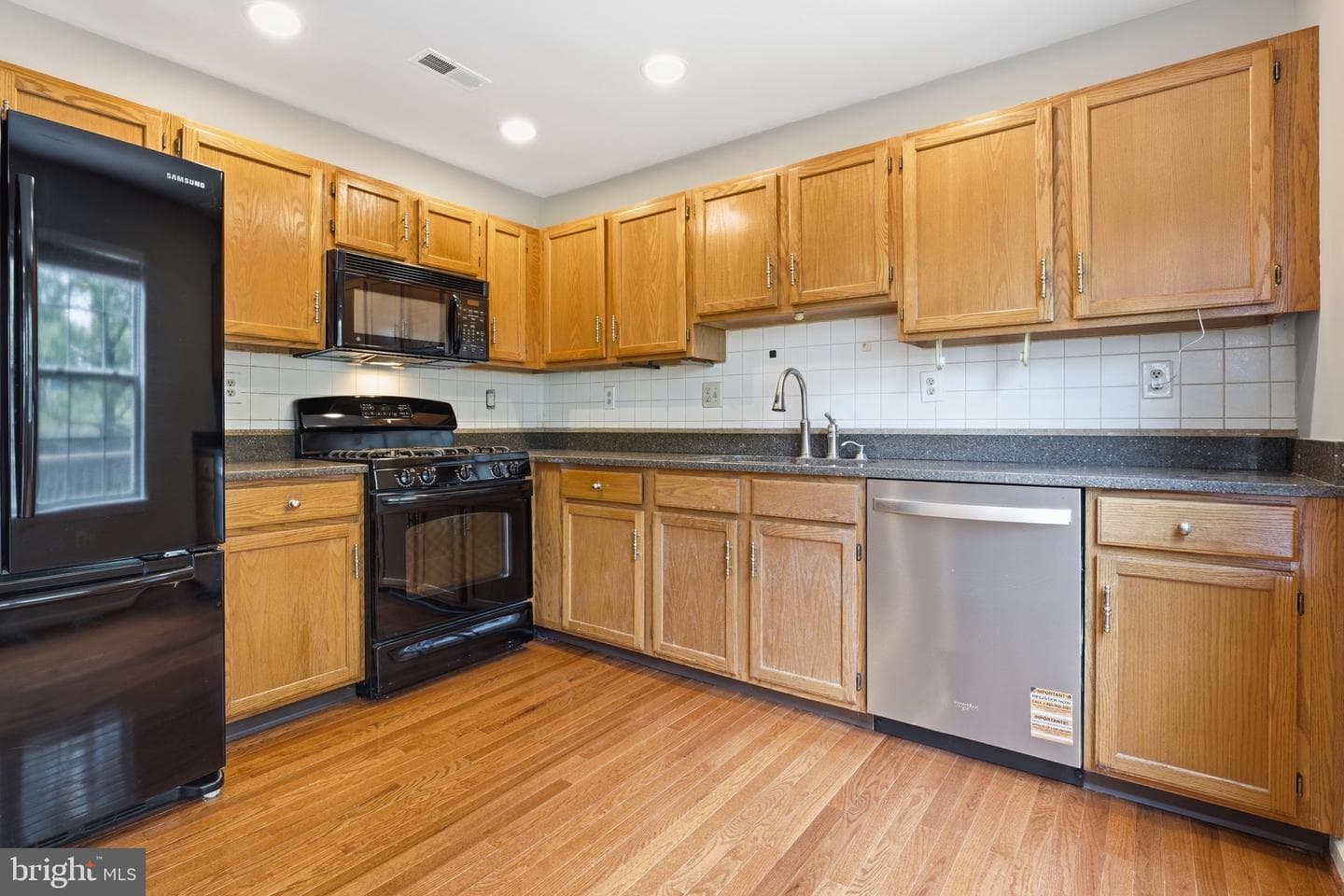 55 Windsor Place photo 25