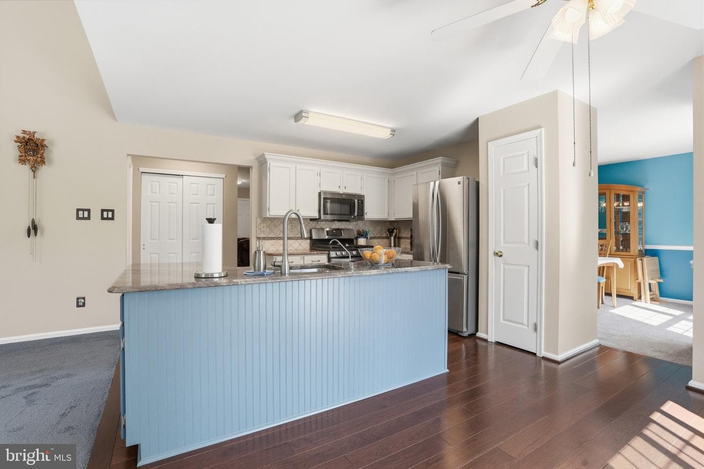 667 Birch Circle photo 13