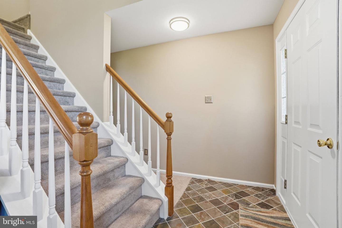 667 Birch Circle photo 8