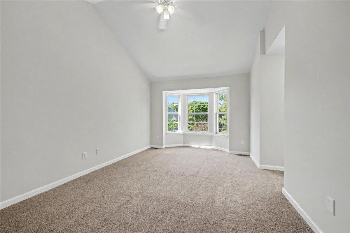 408 Aqueduct Drive photo 11