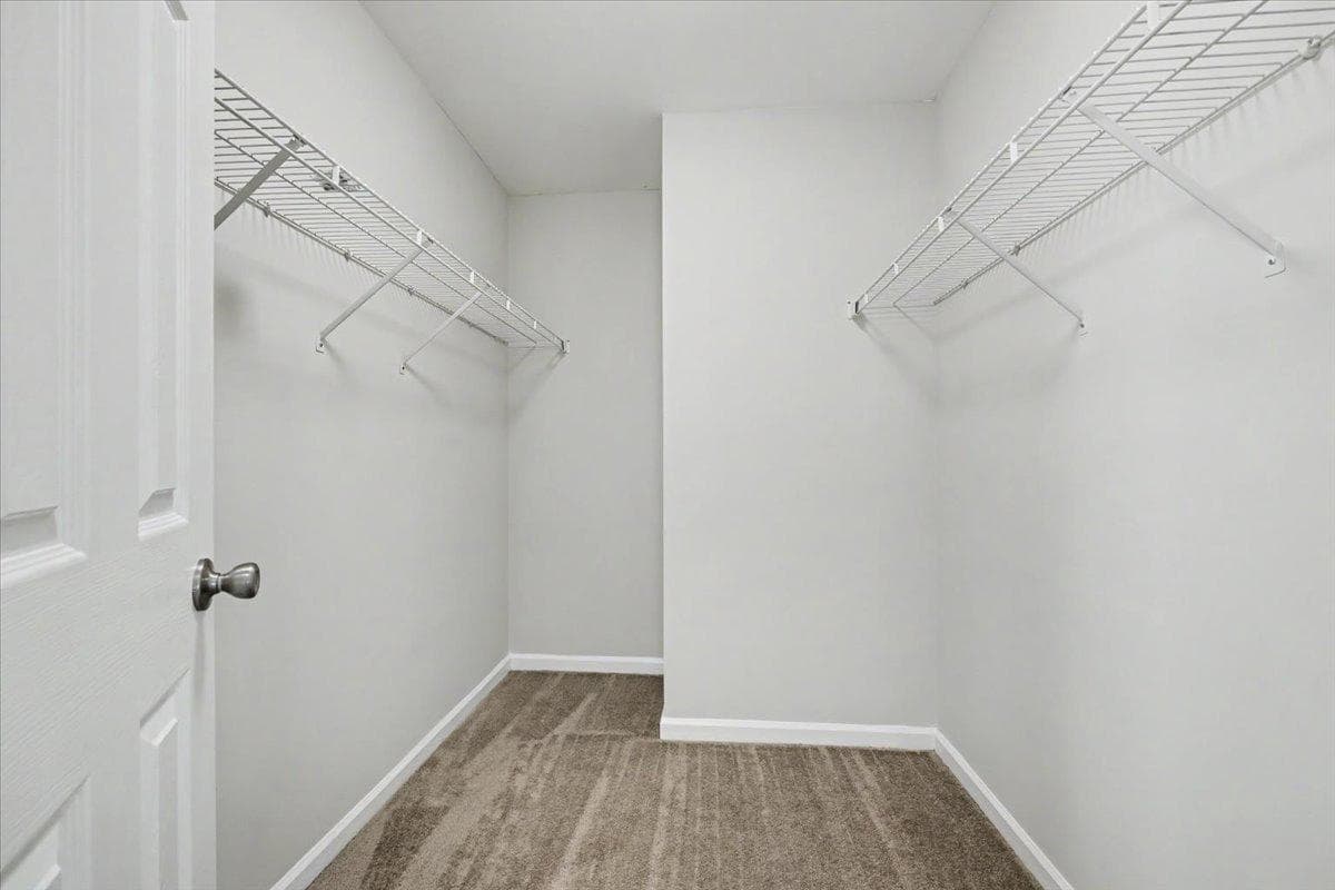 408 Aqueduct Drive photo 13