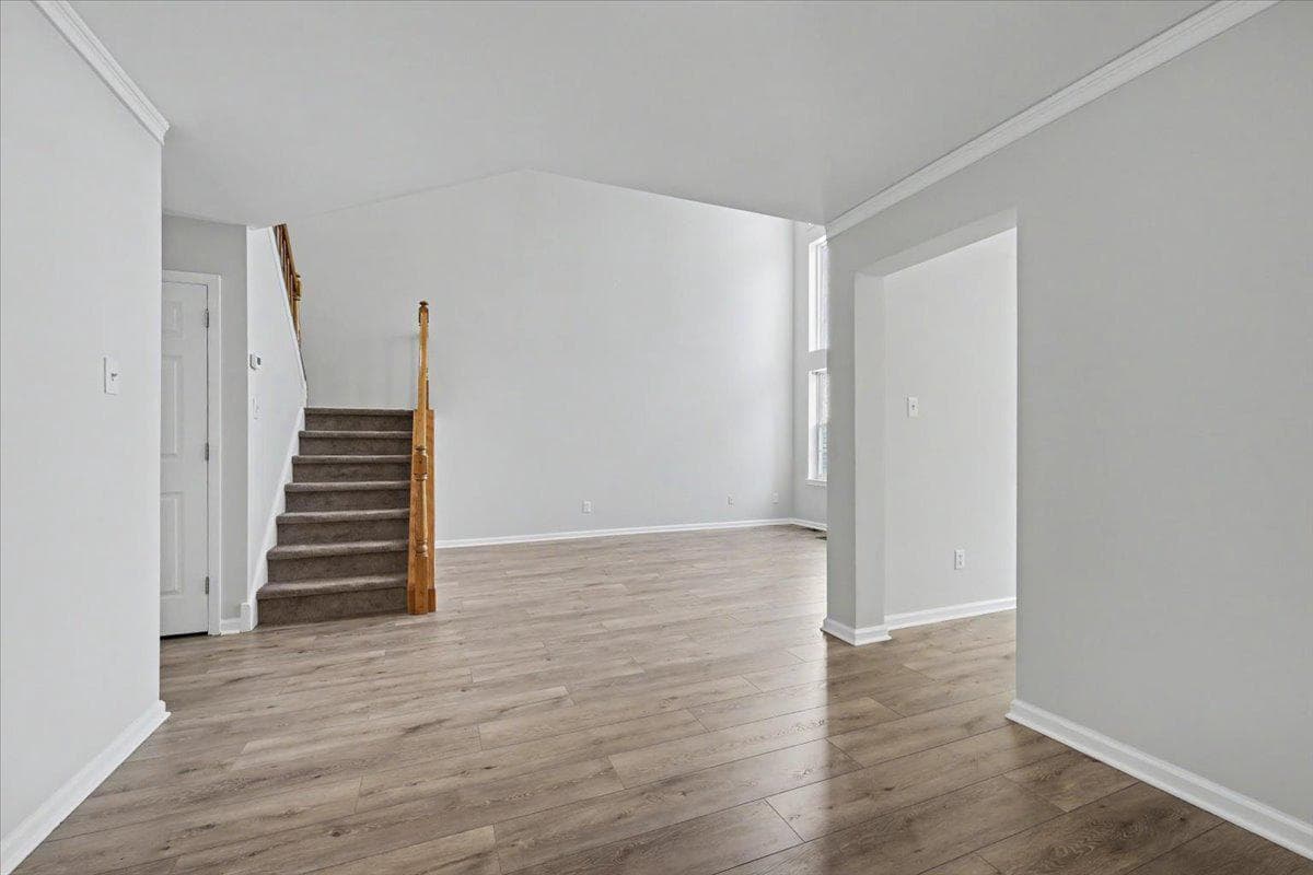 408 Aqueduct Drive photo 5