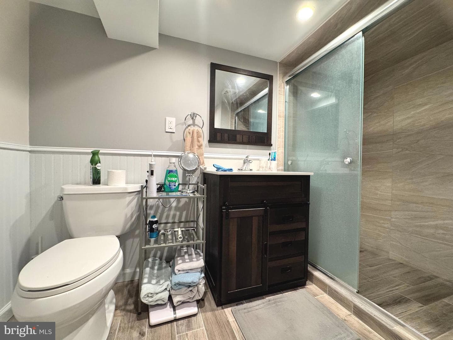 2072 Yarnall Road photo 12
