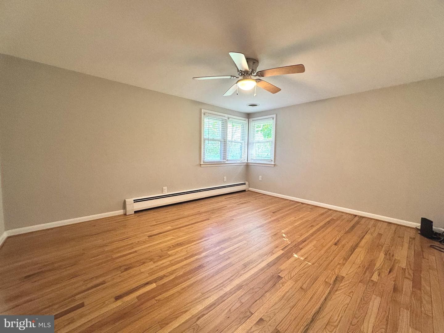 2072 Yarnall Road photo 7