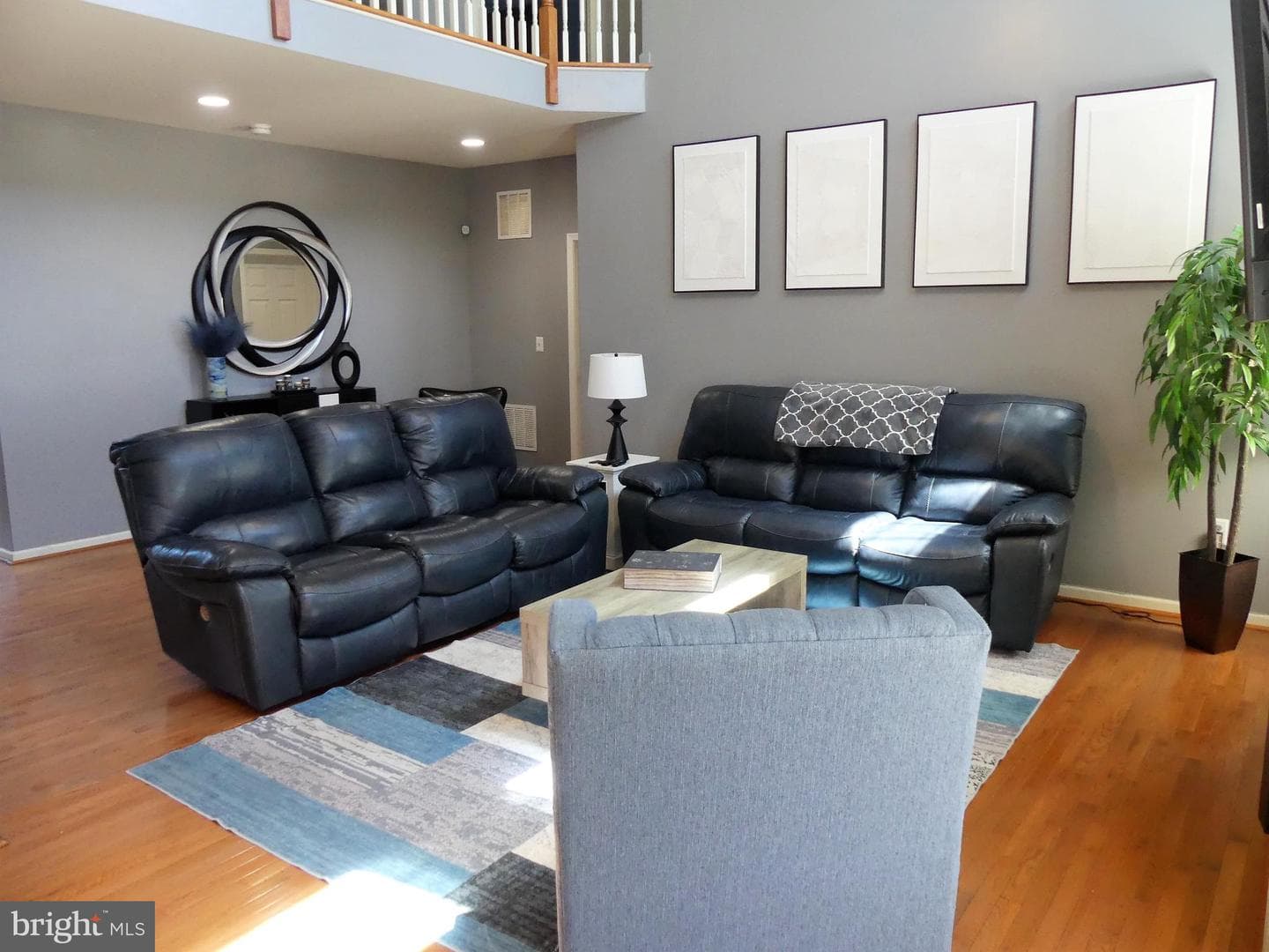 2137 Larkspur Court photo 9
